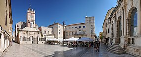 Narodni trg Zadar.jpg