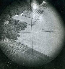 Norden bombsight crosshairs, 1944 English countryside Norden bombsight crosshairs.jpg