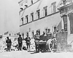 Soldiers and artillery in front of the Old Royal Palace before the elections of 1926