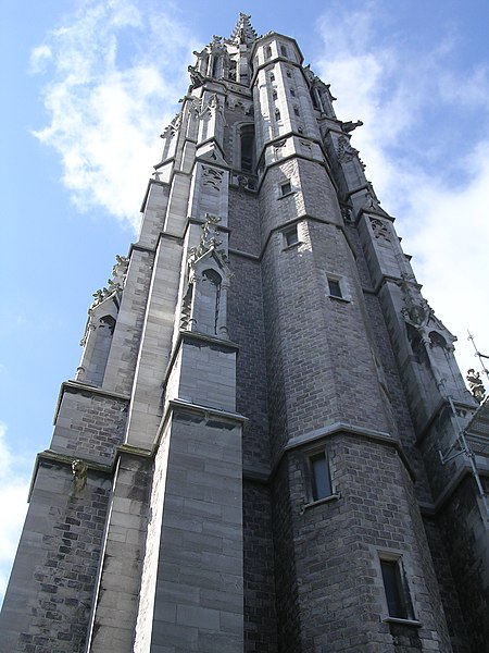 File:OSTENDE Eglise Saint Pierre et Paul (9).jpg