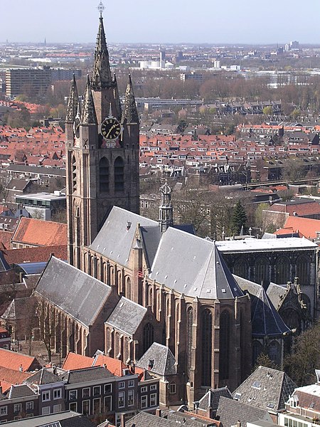 File:Oude Kerk Delft 1.jpg