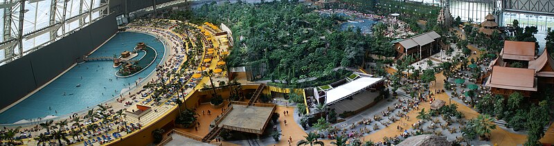 File:Panorama - Tropical Islands Draufsicht - 2006.jpg