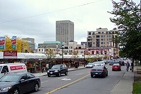 Parkdale Avenue and the Parkdale Market. Parkdale Ave Ottawa.JPG