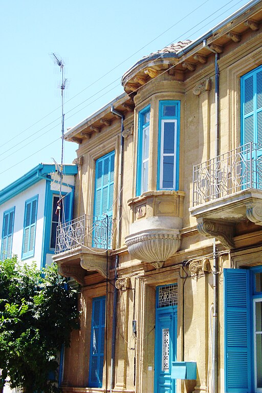 File Picturised old traditional houses Nicosia Republic of 