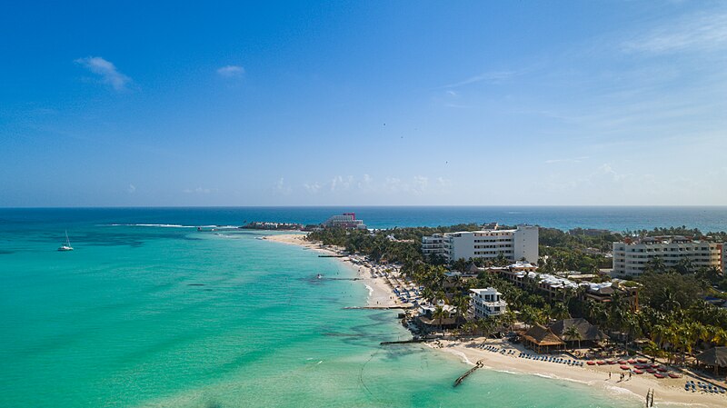 File:Playa Norte on Isla Mujeres Mexico (41791712940).jpg