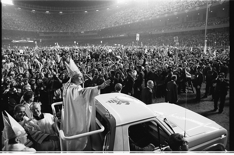 File:Pope John Paul II visit to U.S.jpg