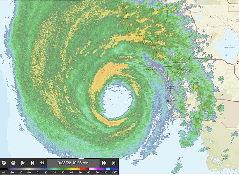 Изображение на радаре погоды урагана "Ян" по данным на 10.00 утра 28 сентября