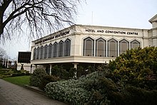 View of the exterior Radisson Edwardian Hotel - geograph.org.uk - 726120.jpg