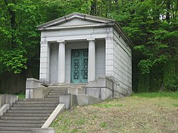 Robinson family mausoleum at Glendale Cemetery.jpg