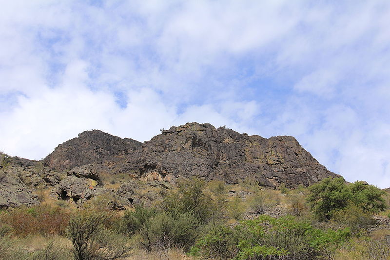 File:Rocky Edge (11442506296).jpg