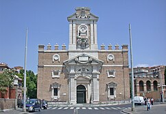 Porta Pía, fachada interna, Roma