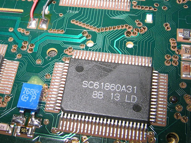 File:Sharp PC-1403 cpu.jpg