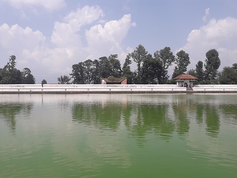 File:Siddhapokhar 20170910 133806.jpg