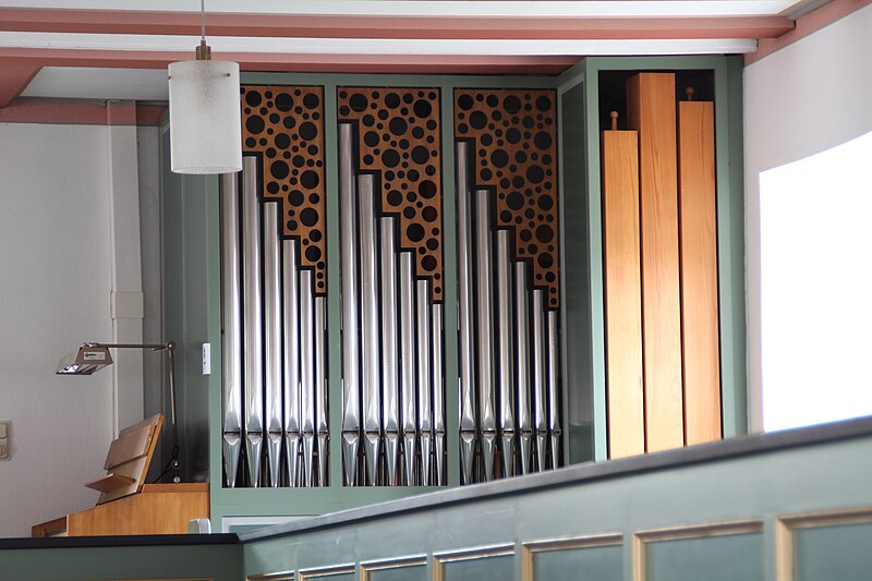 File:Sinn-Edingen - ev Kirche - Orgel - Prospekt 3.jpg