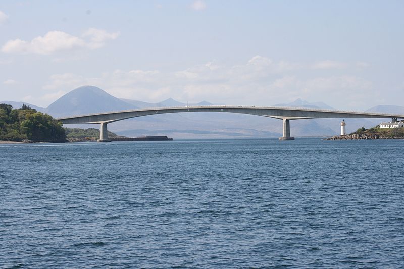 File:Skye bridge, 2010.jpg