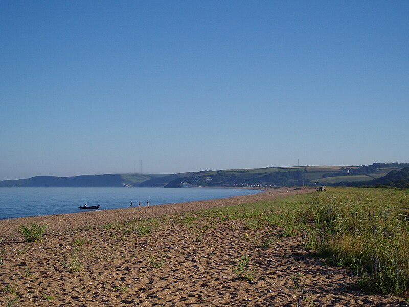 File:Slapton bank.jpg