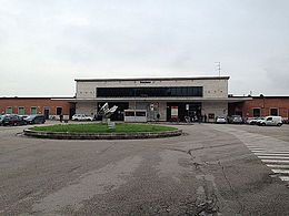 Gare de Faenza 03.JPG