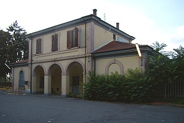 Fájl:Stazione_di_Chignolo_Po_latostrada.JPG