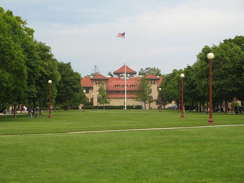 File:The Quad Faisal2.jpg