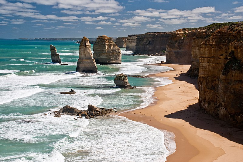 File:The twelve apostles Victoria Australia 2010.jpg