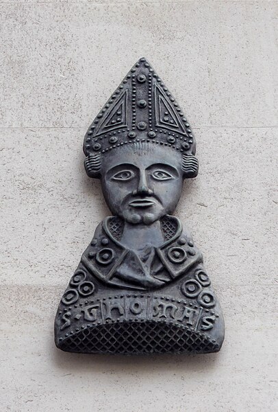 File:Thomas Becket Memorial on Cheapside.jpg