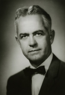 <span class="mw-page-title-main">Tom W. Bonner</span> American physicist