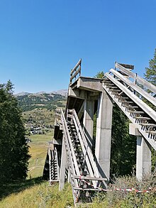 Tremplin de saut à ski de Beuil les Launes.jpg