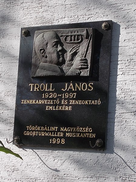 File:Troll János karmester (Hadik Gyula), 2017 Törökbálint.jpg