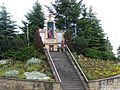 En. Monument Pl. Pomnik przy kościele