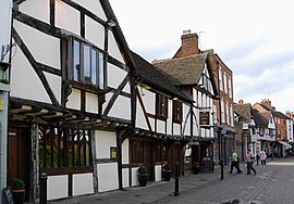 Worcester "Friar Street"'te Tudorlar çağından kalma eski binalar