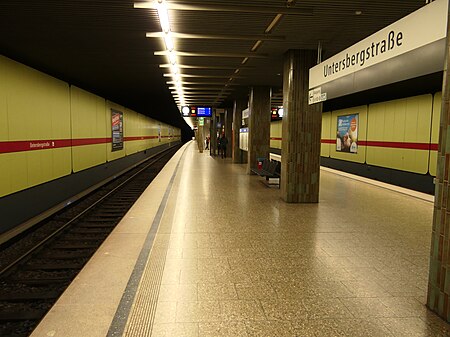 U Bahnhof Untersbergstraße2