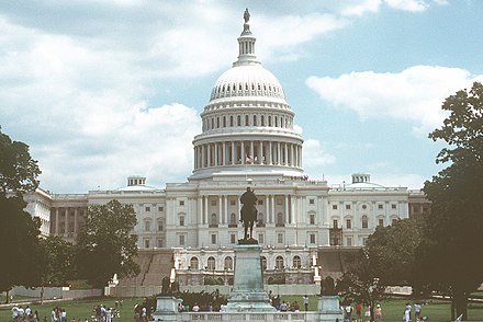 U.S. Capitol 1991 (cropped).jpg