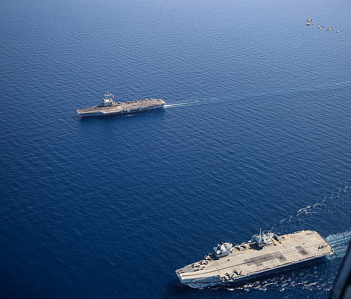 File:U.S. Navy and Marine Corps aircraft fly over HMS Queen Elizabeth (R09), bottom, and FS Charles de Gaulle (R91) in the Mediterranean Sea.jpg