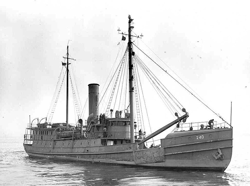 File:USCGC Orchid (WAGL 240).jpg