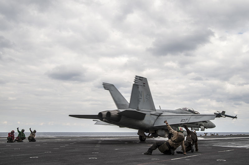 File:USS George Washington operations 141116-N-EH855-021.jpg