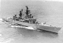 USS Gridley (DLG-21) underway at sea, in the 1960s.jpg