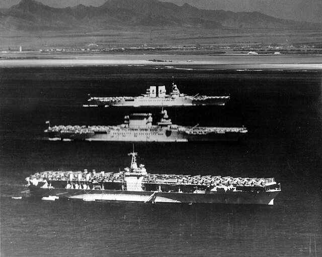 Ranger (bottom), Lexington (middle), and Saratoga off Honolulu, 8 April 1936