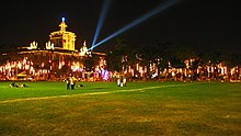 The University of Santo Tomas main building illuminating the nights of December 2007 UST at Christmas2007.jpg