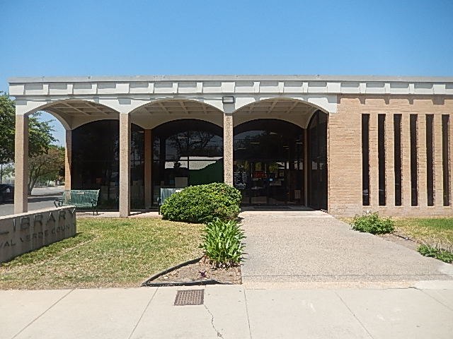 The Val Verde County Library is located at 300 Spring St. in Del Rio.