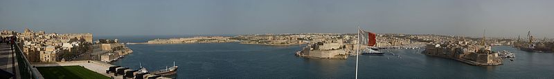 File:Valletta Harbour - panoramio (1).jpg