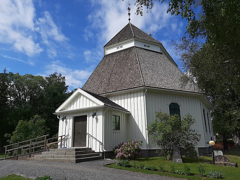 File:Viksjö kyrka Ångermanland 07.jpg