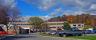 <span class="mw-page-title-main">Washingtonville High School</span> High school in Washingtonville, NY