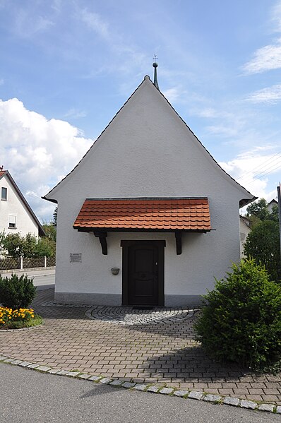 File:Wetzisreute Kapelle 3.jpg