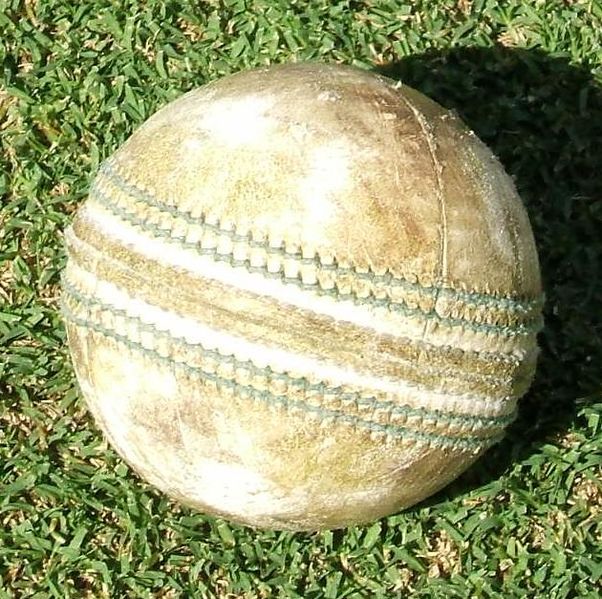 File:White ball 2 (cropped).JPG