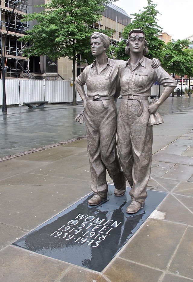 Photo of Women of Steel Statue in Sheffield