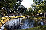 Woningen aan kanaal Holtgesbroek