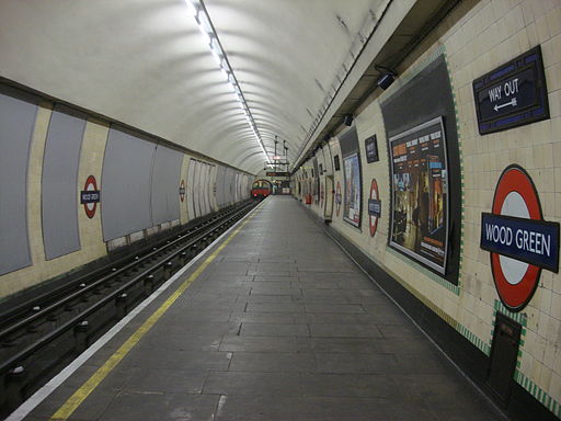 Wood Green tube station 007
