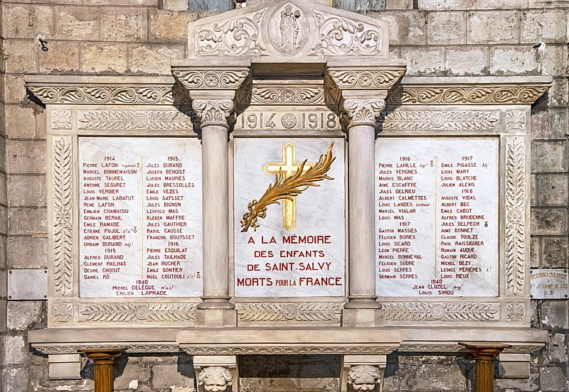 File:(Albi) Collégiale Saint-Salvi - Monument aux Morts de la paroisse de Saint-Salvi.jpg