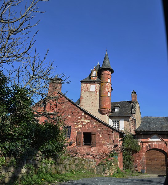 File:02-23 Collonges la Rouge - maison bourgeoise 1.jpg