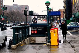 Station 116th Street (ligne IRT Lenox Avenue) (3438775199) .jpg